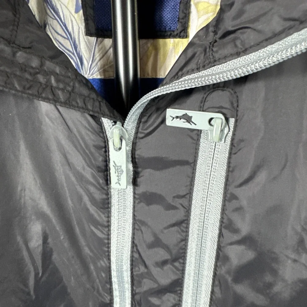 Tommy Bahama Vest Mens M Black Softshell Full Zip Lightweight Golf Marlin Logo